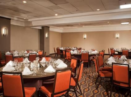 Embassy Suites by Hilton Austin Arboretum Photo Gallery
