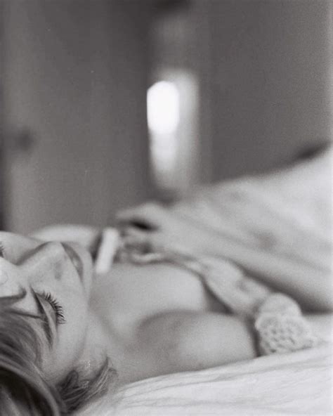 Celeb Emily Alyn Lind Nude Photo 15 The Fappening Leaked Photos