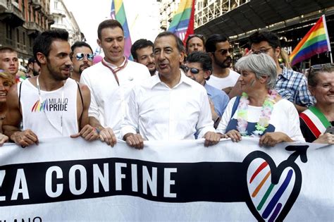Le Foto Del Gay Pride A Milano Il Post