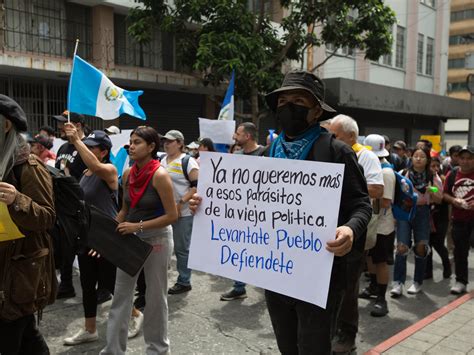 Inquietudes De La Democracia Guatemalteca Tras La Suspensión Del