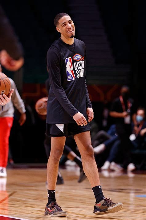 Tyrese Haliburton Chris Duarte At 2022 All Star Weekend Photo Gallery