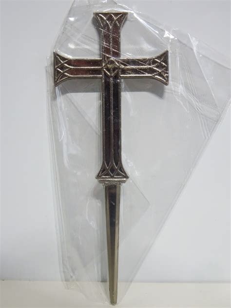 Dracula 2000 Crucifix Dagger Prop Replica 13cm Bam Box Jalien