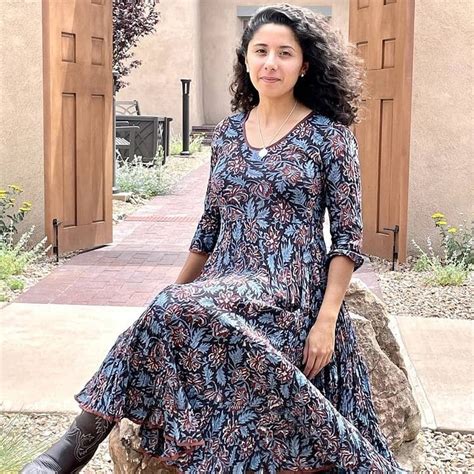 Lina Hidalgo Bio, Wiki, Boyfriend, Height & Net Worth - Biography on