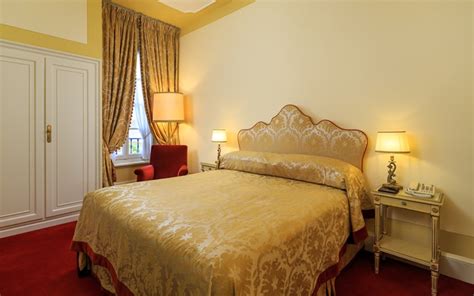 Villa d'Este - Cernobbio, Italy : The Leading Hotels of the World