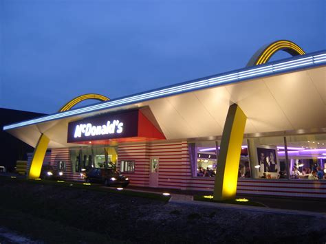 Best: Retro Style McDonald's Restaurant | Last year McDonald… | Flickr