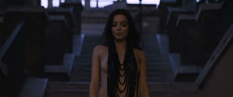 Nude Video Celebs Alice Pagani Sexy Kasia Smutniak Nude Euridice Axen Nude Loro