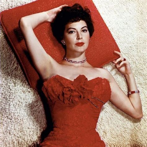 45 Stunning Photos That Defined Fashion Styles Of Ava Gardner In The