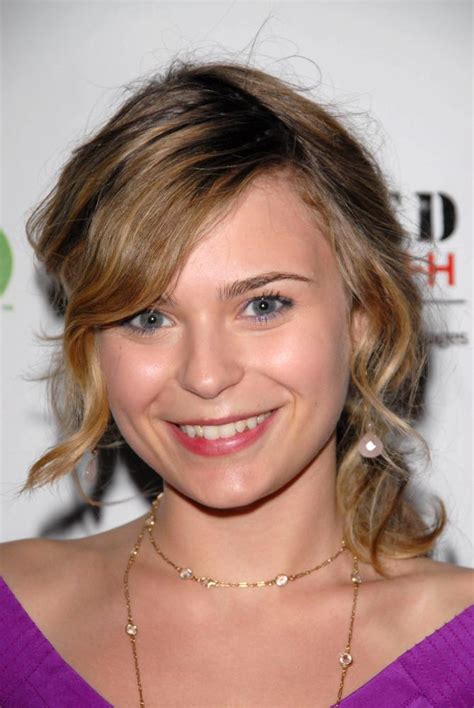 Hot New Alexandra Krosney Bikini Pics