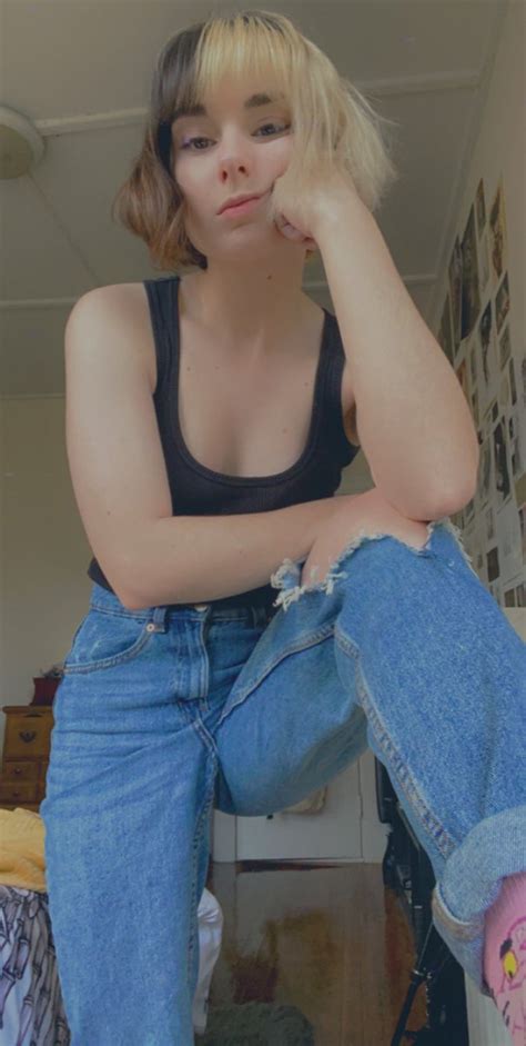 Hot Sexy Casey Lee Williams Bikini Pics