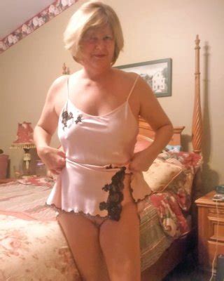 Naughty Wife Naked Porn Pictures XXX Photos Sex Images PICTOA