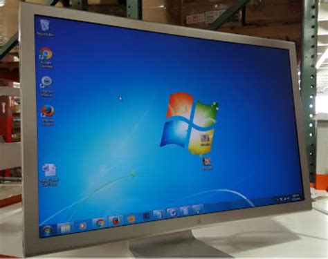 APPLE CINEMA DISPLAY 30" MONITOR A1083 / 1280 X 800