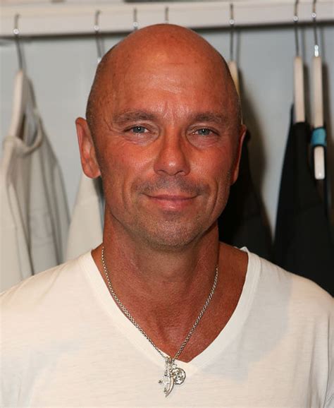 Kenny Chesney Hair
