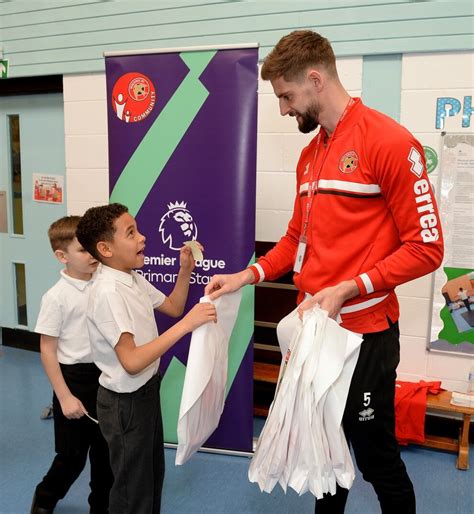 Walsall FC players visit school | Express & Star