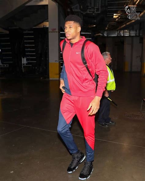 Pin by Nicah Moon on Giannis | Nba fashion, Nba outfit, Gianni