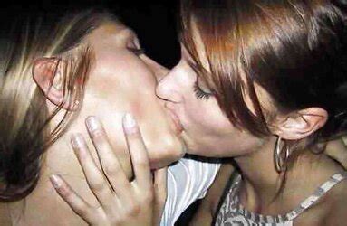 SMOOCH ME CLOSE ZB Porn