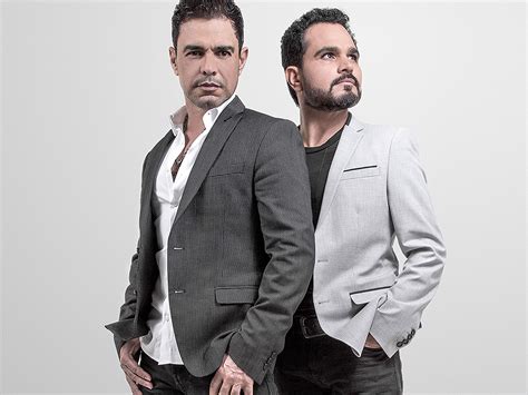 As Mais Tocadas De Zezé Di Camargo E Luciano - Pão de Mel song by Zezé Di Camargo & Luciano from Sertanejo Quente - As ...