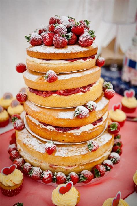 Lamb Blonde Naked Cakes