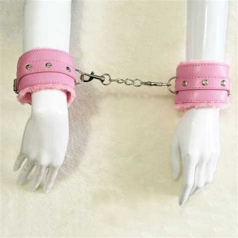 SM New Style Soft Leather Handcuffs Or Anklecuffs Chain Design Wrist And Ankle Restraints Sex