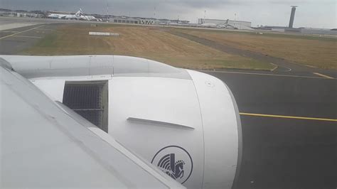 Atterrissage d un Boeing 777 200 d Air France à Paris contre poussée