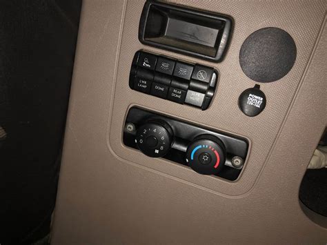 Freightliner Cascadia Sleeper Controls For Sale Winimac In