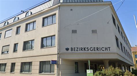 Bezirksgericht Baden Prozess Nach Sex Im K Lberstall N N At