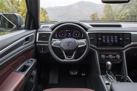 2022 volkswagen atlas cross sport 12