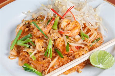 13 Popular Thai Dishes: The Best Foods of Thailand — Chef Denise