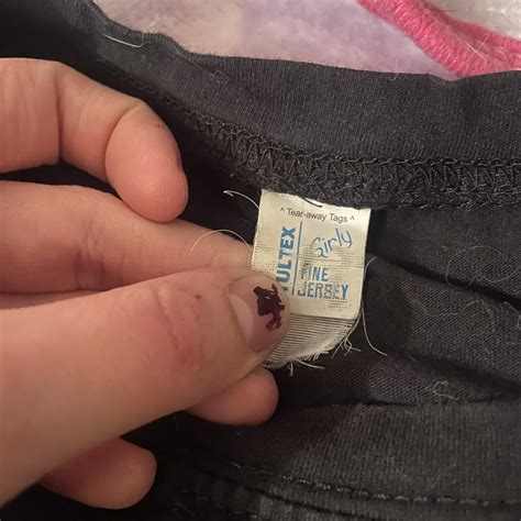 Hot Topic Women S T Shirt Depop