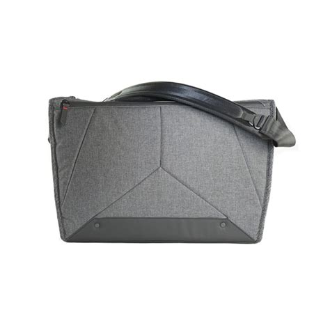 Peak Design Everyday Messenger 15" Charcoal