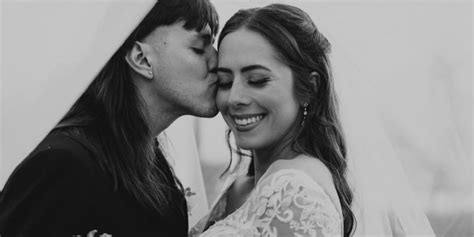 is dominik mysterio married 3