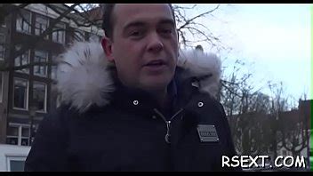 Sexy Corpulent Hooker Gets Finger Fucked And Gives Steamy Blowjob XVIDEOS