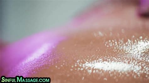 Rimming Lez Babe Client Has Steamy Oiled Sex With Masseuse