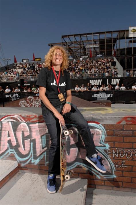 6 Hot Sexy Elissa Steamer Bikini Pics