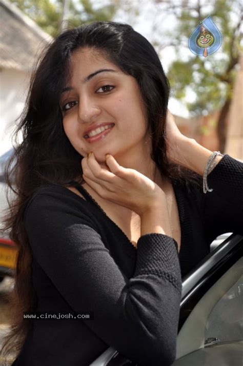 Poonam Kaur Hot Stills Photo Of