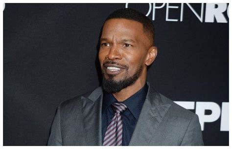 Jamie Foxx hospitalized after suffering a medical complication - Oyeyeah