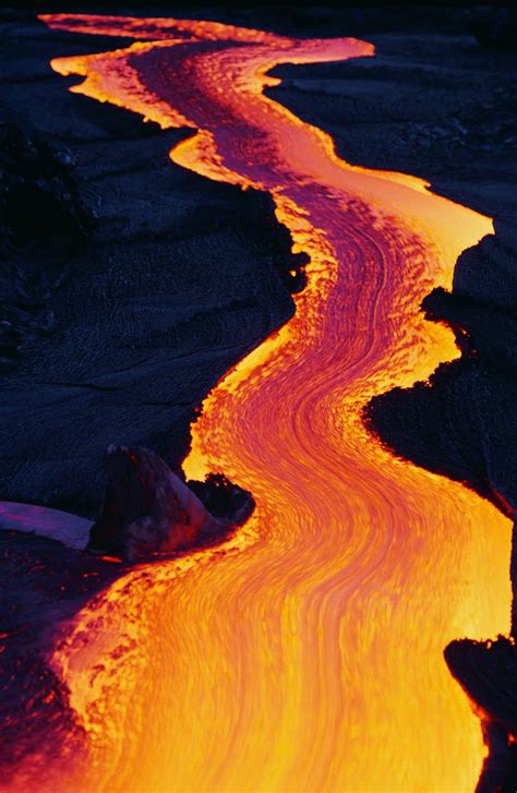 valcano lava river flow volcano pictures volcano wallpaper