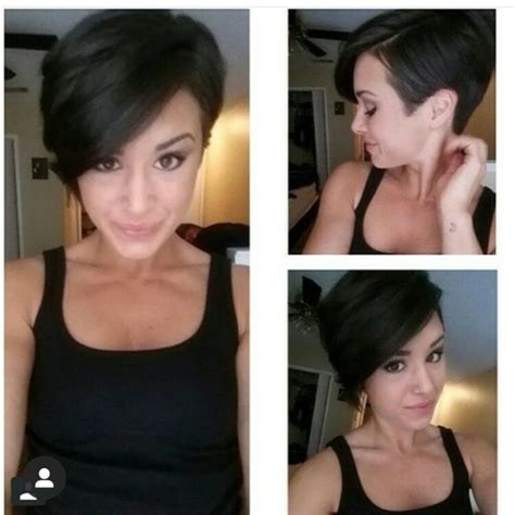 10 Hot Sexy Yuliya Kostyushkina Bikini Pics