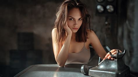 Brunette Girl Brown Eyes Looking Directly 4k Wallpaper HD Girls Wallpapers 4k Wallpapers Images