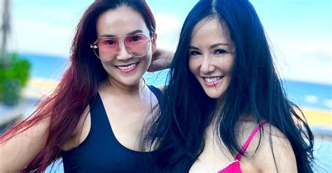 Tu I U Diva H Ng Nhung Di N Bikini Khoe S C V C Kh Ng Thua K M Hoa H U H Ki U Anh V B X