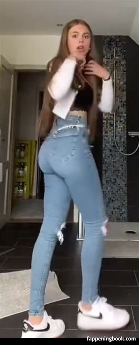 Jellefeline Nude Onlyfans Leaks Fappening Fappeningbook