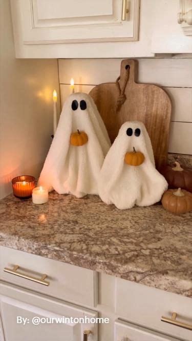 Adorable Diy Mini Sherpa Ghosts Diy Halloween Decorations Halloween