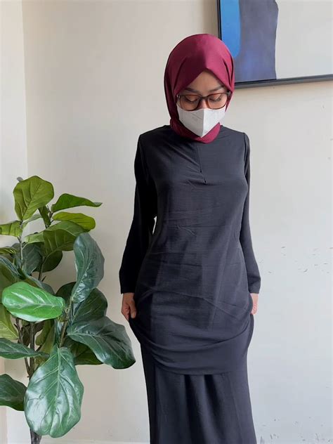 Syalifah Onlyfans Sexy Hijab Naughty Tits Girl Only Fans Syalifah Review Leaks Nudes