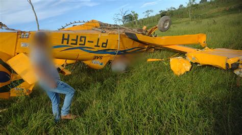 Aeronave agrícola faz pouso forçado às margens da GO 504 na zona rural