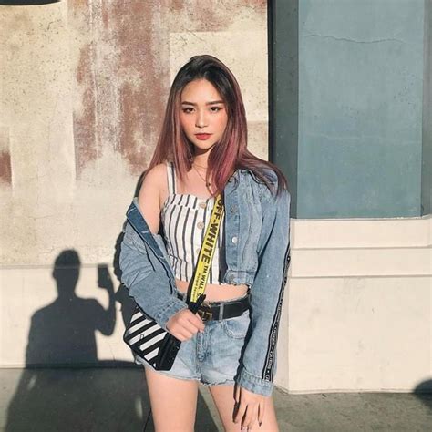 I M Danh Hot Girl Vi T S H U Body Chu N Kh Ng C N Ch Nh T M T Tri U Ng I Xem