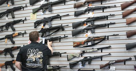 3 Of Americans Own Half The Countrys 265 Million Guns