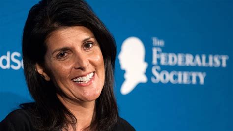 Donald Trump Eligió A La Gobernadora Nikki Haley Como Embajadora De Los Estados Unidos Ante Las