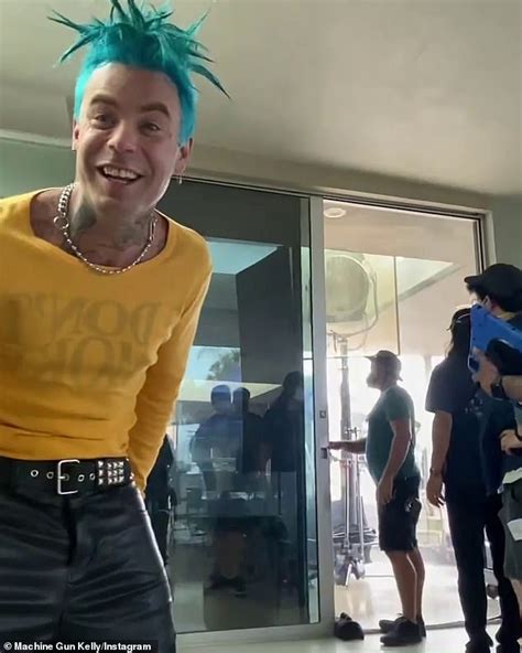 Machine Gun Kelly Posts NUDE Picture From Set Of New Stoner Comedy Good Mourning Daily Mail Online
