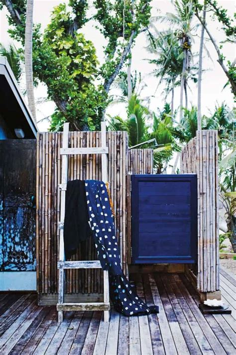 Stunning Outdoor Showers That Will Leave You Invigorated