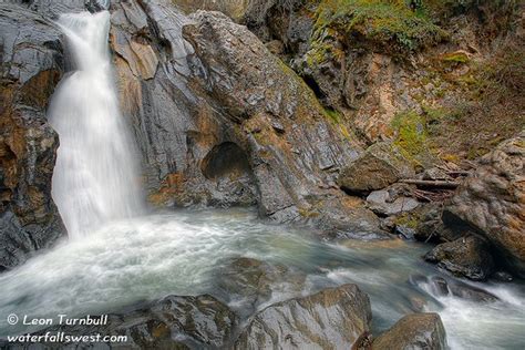 Humbug Creek Falls Humbug Creek Falls Is A Small But Pret Flickr