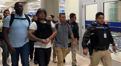 Llega a Ecuador deportado de Panamá Daniel Salcedo vinculado a